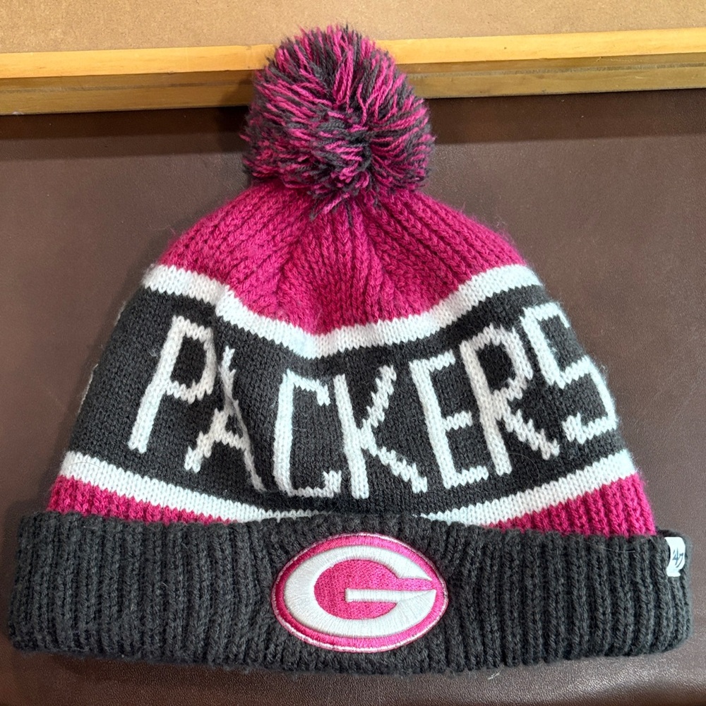 47 Brand Packers Pink and Black Knit Beanie